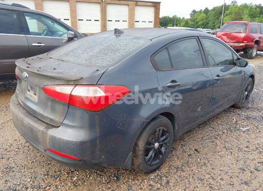 Photo 4 of 2015 Kia Forte LX (VIN KNAFX4A62F5362405)