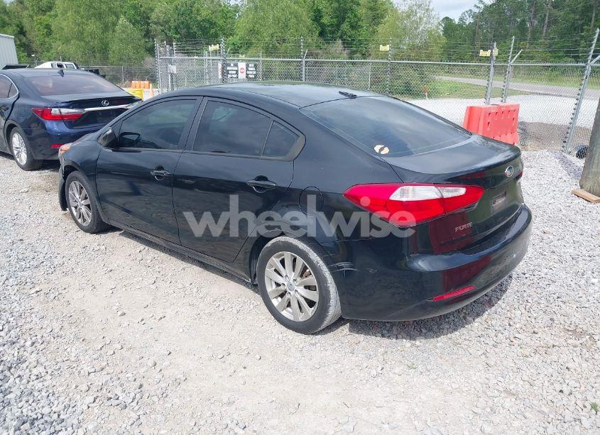 Photo 3 of 2014 Kia Forte LX (VIN KNAFX4A63E5126070)