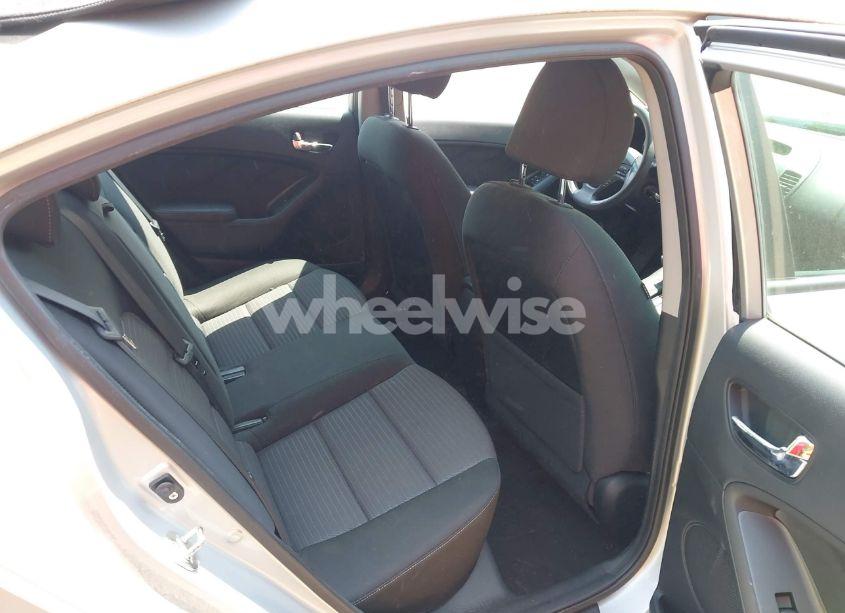 Photo 8 of 2015 Kia Forte LX (VIN KNAFX4A63F5374935)