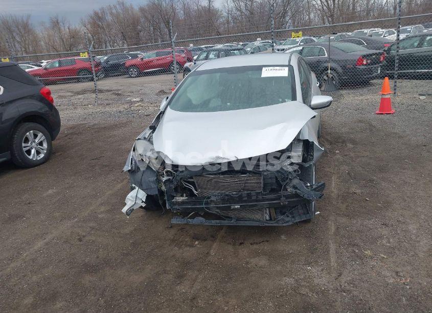 Photo 12 of 2016 Kia Forte LX (VIN KNAFX4A63G5457329)