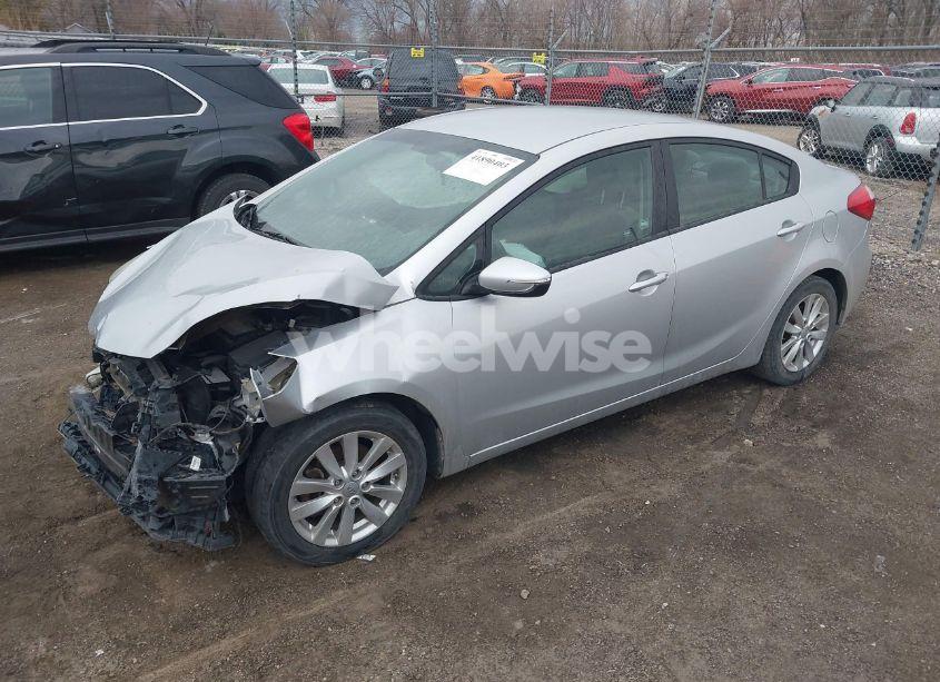Photo 2 of 2016 Kia Forte LX (VIN KNAFX4A63G5457329)