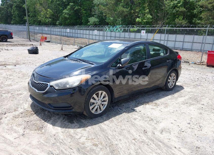 Photo 2 of 2014 Kia Forte LX (VIN KNAFX4A64E5140883)