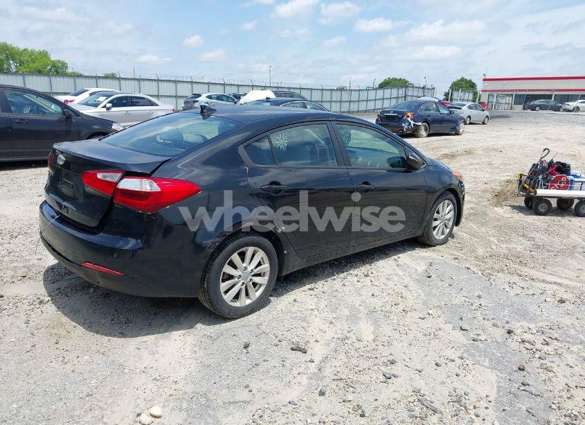 Photo 4 of 2014 Kia Forte LX (VIN KNAFX4A64E5140883)