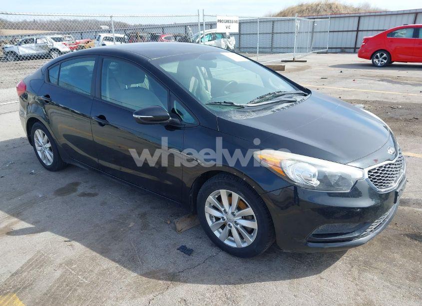 2016 Kia Forte LX (VIN KNAFX4A64G5504271) main photo
