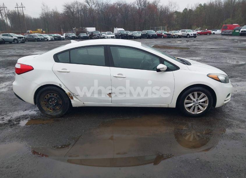 Photo 13 of 2014 Kia Forte LX (VIN KNAFX4A65E5055146)