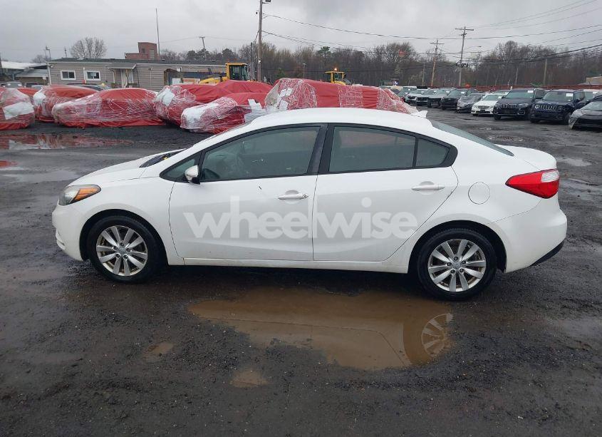 Photo 14 of 2014 Kia Forte LX (VIN KNAFX4A65E5055146)