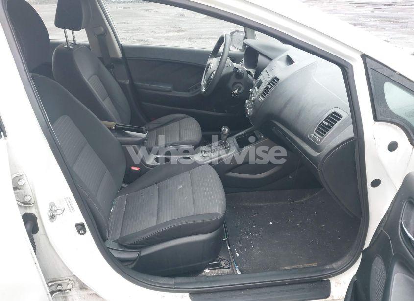 Photo 5 of 2014 Kia Forte LX (VIN KNAFX4A65E5055146)