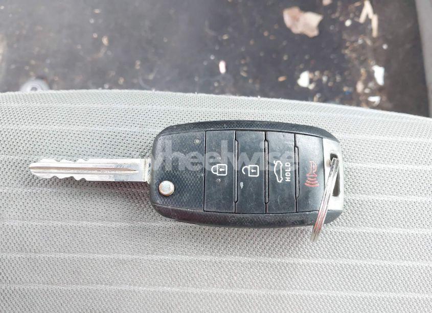 Photo 11 of 2016 Kia Forte LX (VIN KNAFX4A65G5476917)