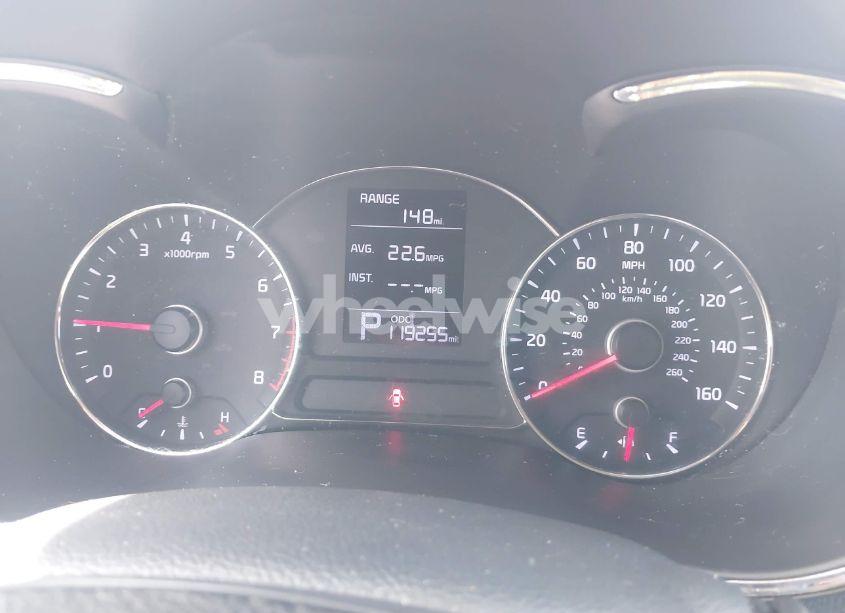 Photo 7 of 2016 Kia Forte LX (VIN KNAFX4A65G5542771)