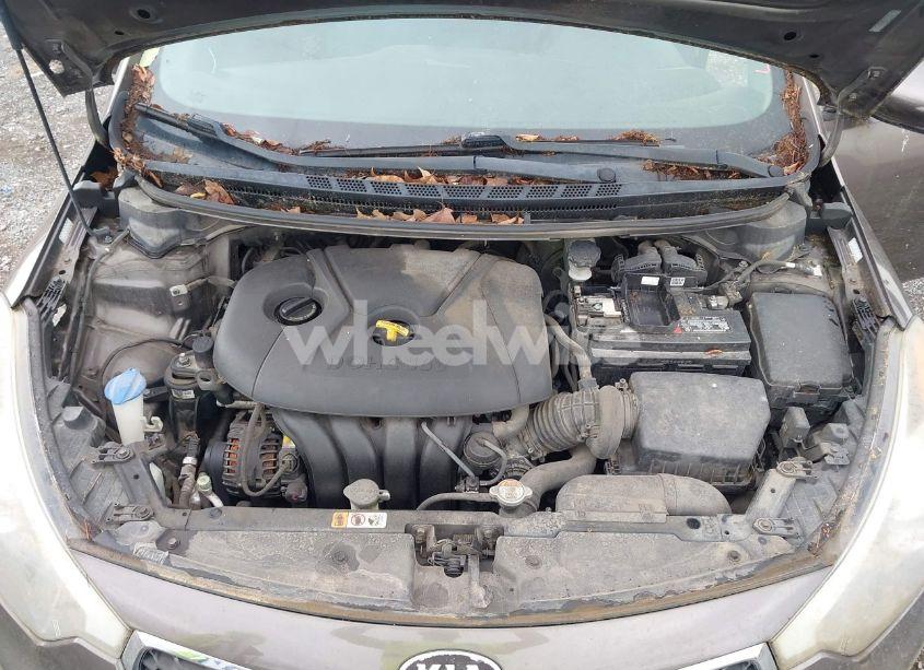 Photo 10 of 2014 Kia Forte LX (VIN KNAFX4A66E5092318)