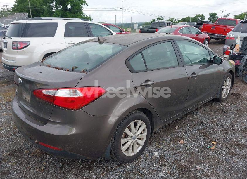 Photo 4 of 2014 Kia Forte LX (VIN KNAFX4A66E5092318)