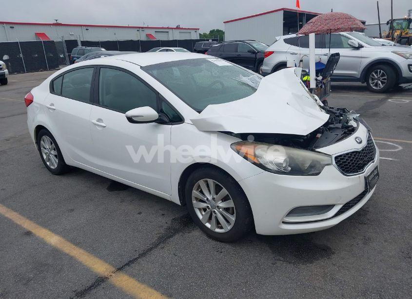 2016 Kia Forte LX (VIN KNAFX4A66G5477915) main photo