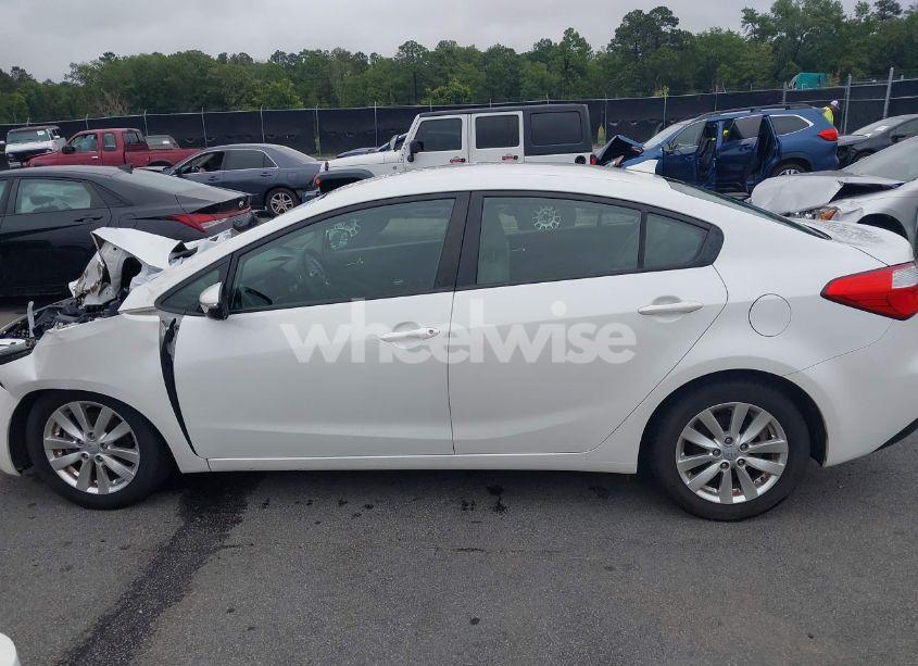 Photo 14 of 2016 Kia Forte LX (VIN KNAFX4A66G5477915)