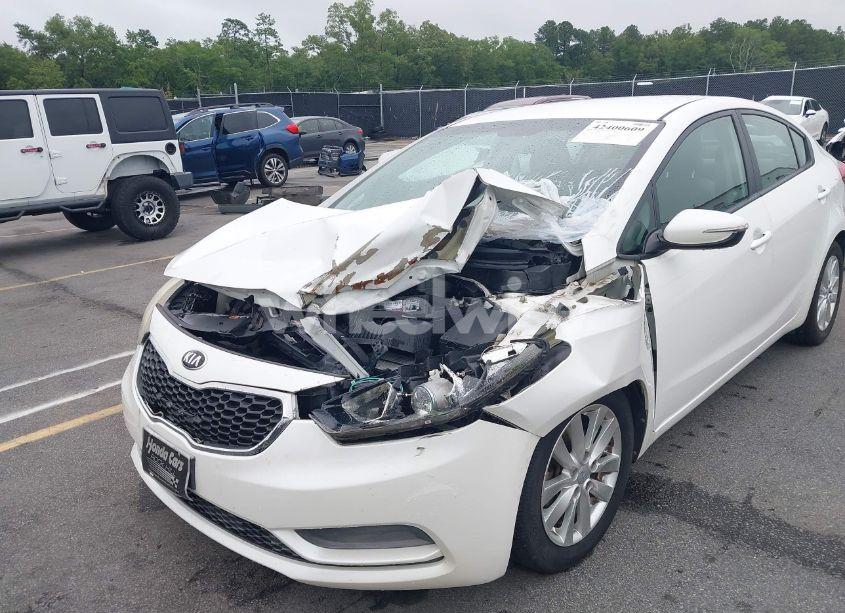 Photo 6 of 2016 Kia Forte LX (VIN KNAFX4A66G5477915)