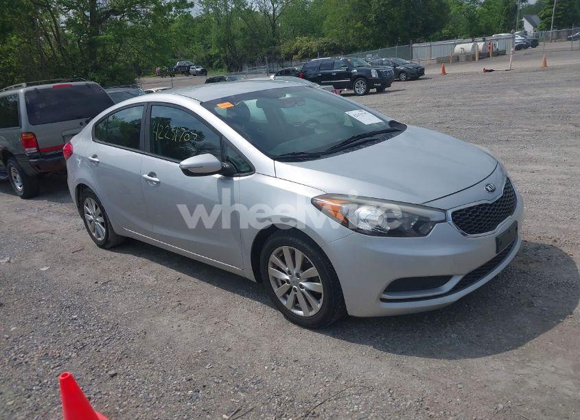 2016 Kia Forte LX (VIN KNAFX4A67G5507052) main photo