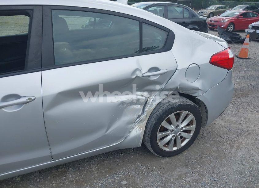 Photo 6 of 2016 Kia Forte LX (VIN KNAFX4A67G5507052)