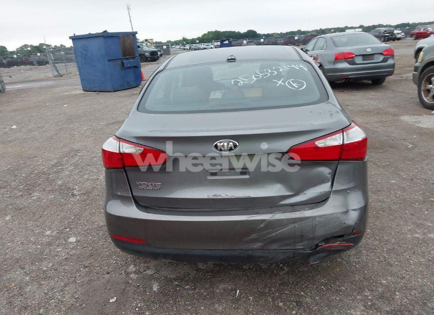 Photo 16 of 2016 Kia Forte LX (VIN KNAFX4A67G5608513)