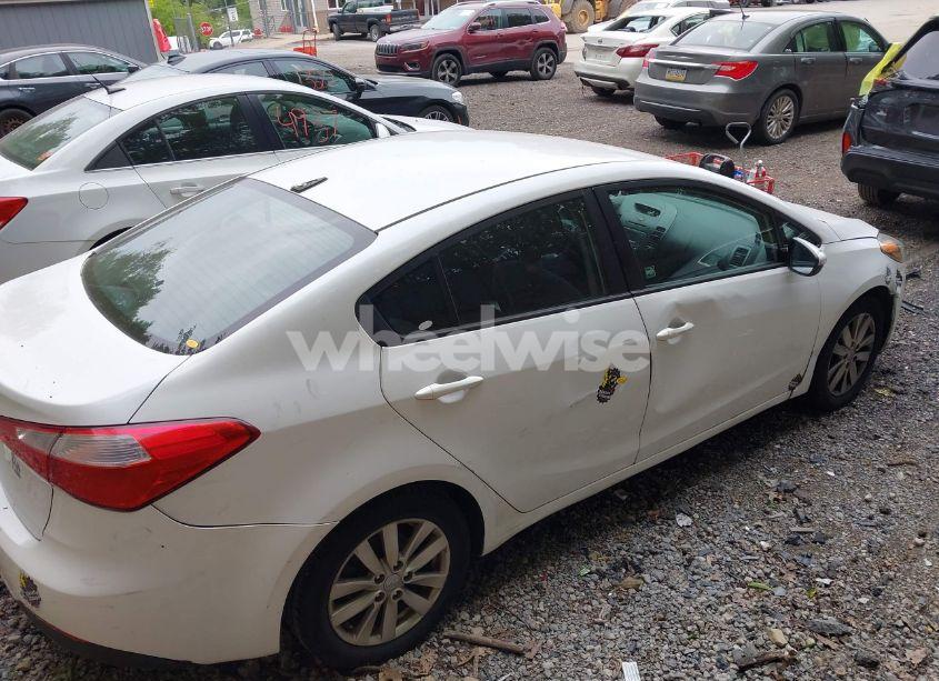 Photo 4 of 2014 Kia Forte LX (VIN KNAFX4A68E5057070)