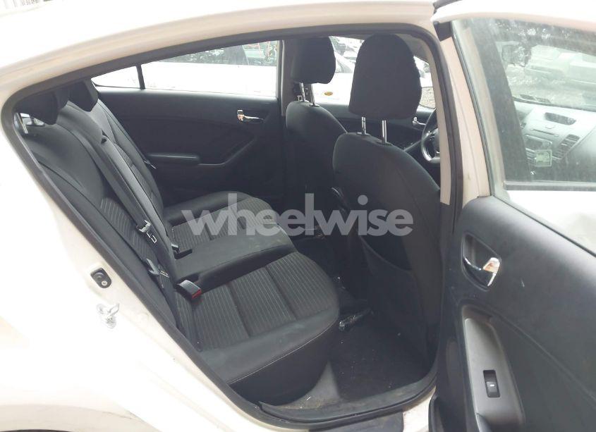 Photo 8 of 2014 Kia Forte LX (VIN KNAFX4A68E5057070)