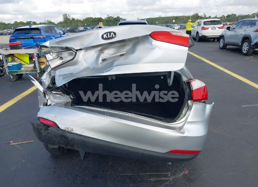 Photo 16 of 2014 Kia Forte LX (VIN KNAFX4A68E5156665)