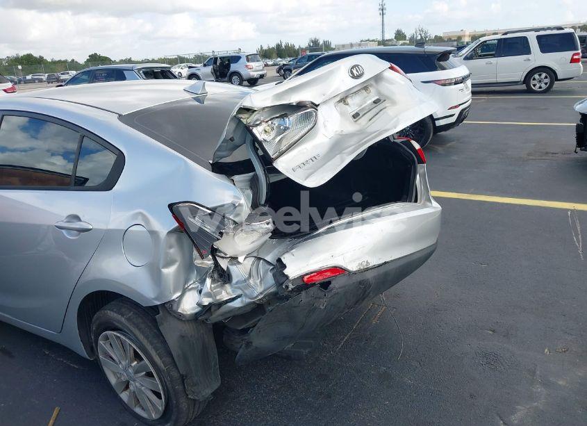 Photo 6 of 2014 Kia Forte LX (VIN KNAFX4A68E5156665)