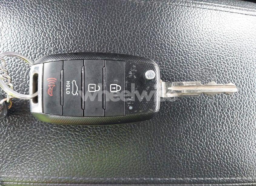 Photo 11 of 2015 Kia Forte LX (VIN KNAFX4A68F5359427)