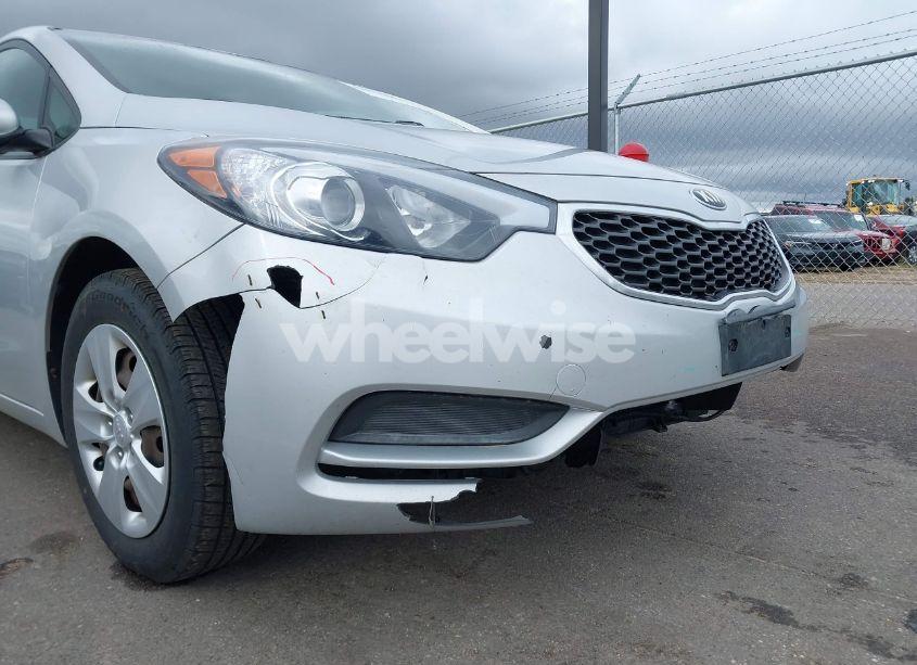 Photo 12 of 2015 Kia Forte LX (VIN KNAFX4A68F5359427)