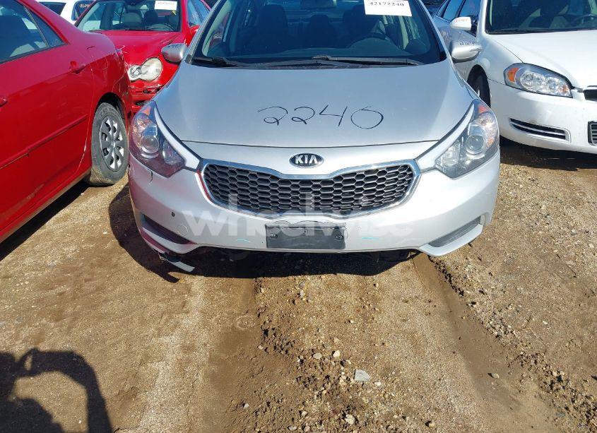 Photo 6 of 2015 Kia Forte LX (VIN KNAFX4A68F5359427)