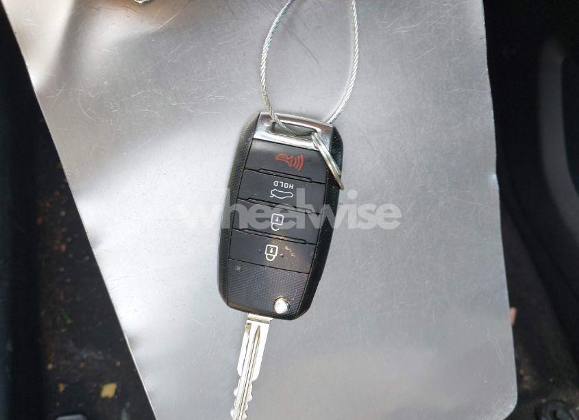 Photo 11 of 2015 Kia Forte LX (VIN KNAFX4A68F5360044)