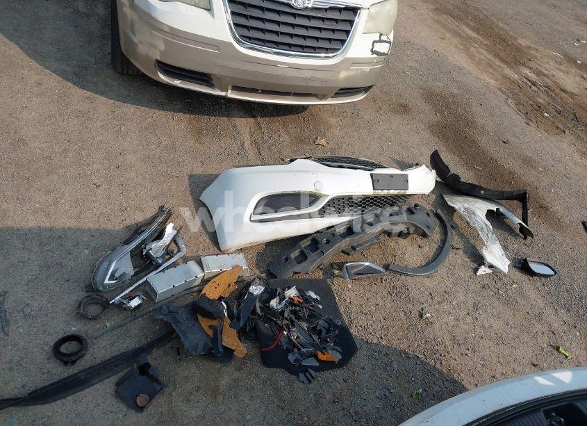 Photo 12 of 2015 Kia Forte LX (VIN KNAFX4A68F5360044)