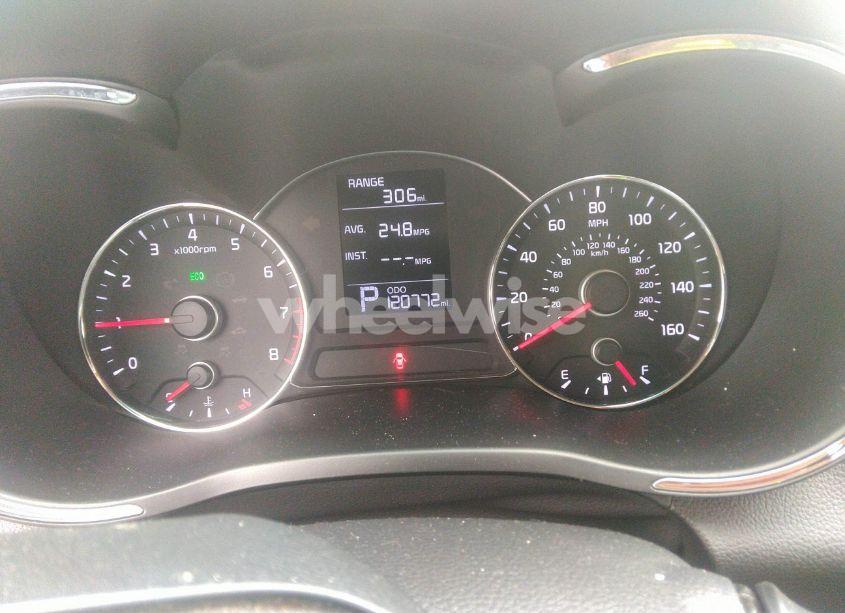 Photo 7 of 2016 Kia Forte LX (VIN KNAFX4A68G5439117)