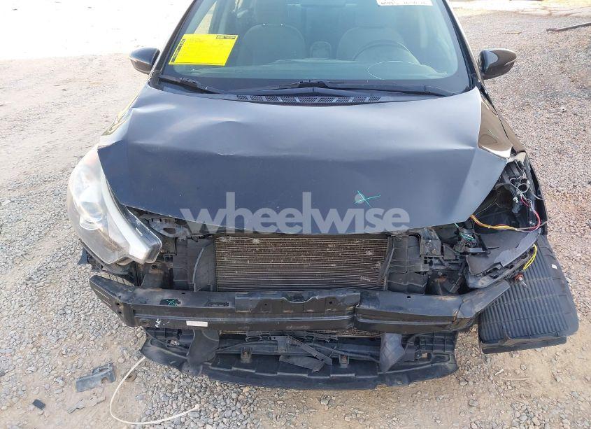 Photo 6 of 2016 Kia Forte LX (VIN KNAFX4A6XG5552745)