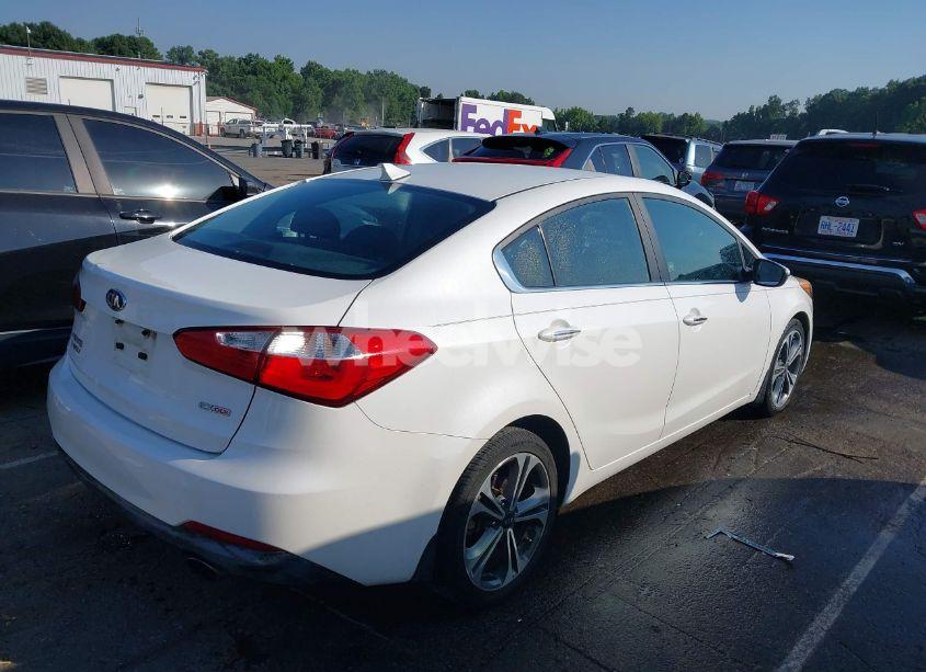 Photo 4 of 2016 Kia Forte EX (VIN KNAFX4A80G5481444)