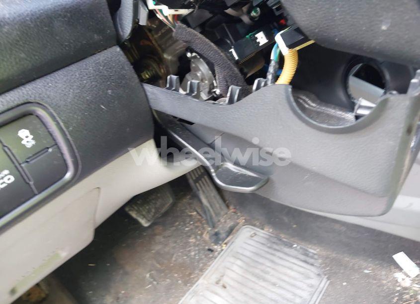 Photo 12 of 2014 Kia Forte EX (VIN KNAFX4A84E5054880)