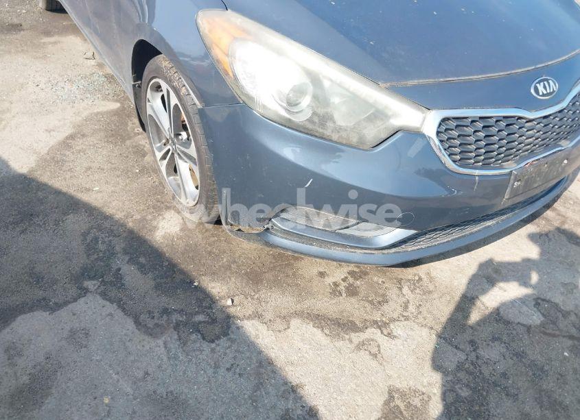 Photo 6 of 2014 Kia Forte EX (VIN KNAFX4A84E5138729)
