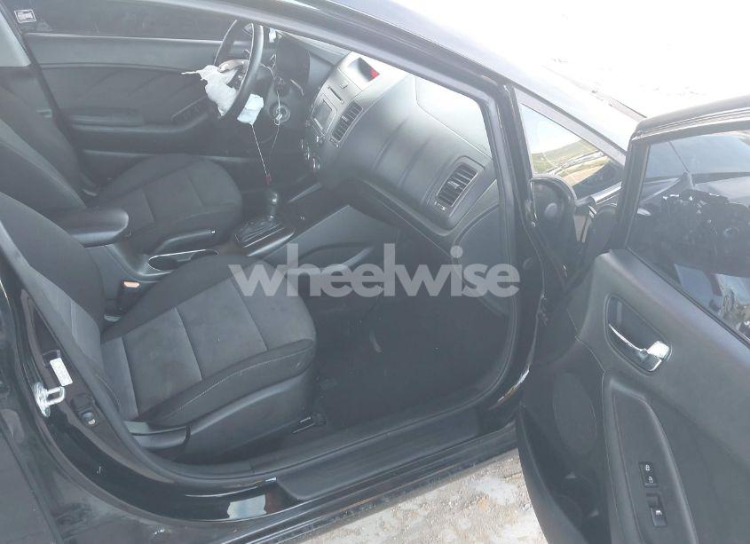 Photo 5 of 2016 Kia Forte EX (VIN KNAFX4A84G5546666)