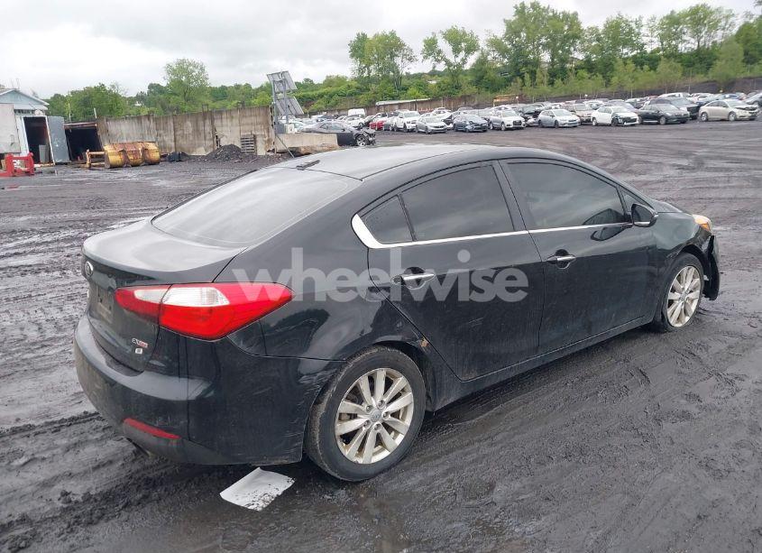 Photo 4 of 2014 Kia Forte EX (VIN KNAFX4A85E5046464)