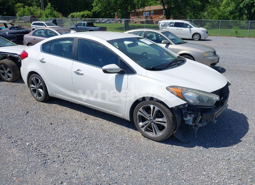 2016 Kia Forte EX (VIN KNAFX4A85G5490995) main photo