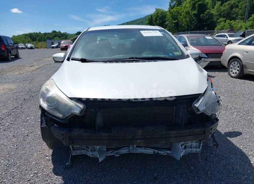 Photo 12 of 2016 Kia Forte EX (VIN KNAFX4A85G5490995)