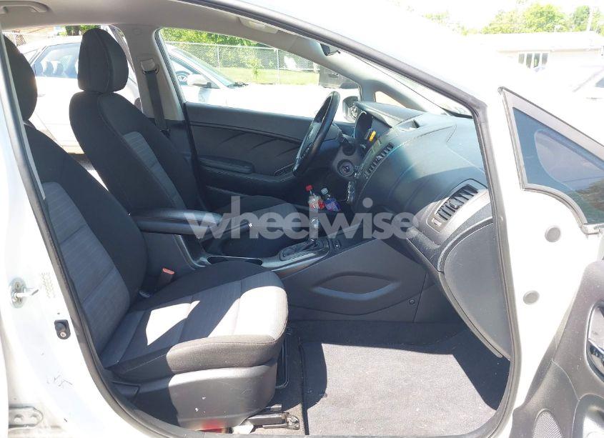 Photo 5 of 2016 Kia Forte EX (VIN KNAFX4A85G5490995)