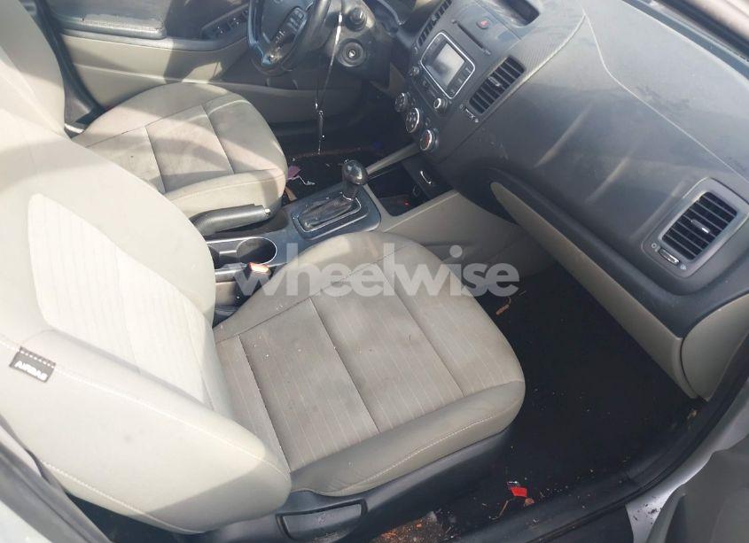 Photo 5 of 2014 Kia Forte EX (VIN KNAFX4A87E5156626)