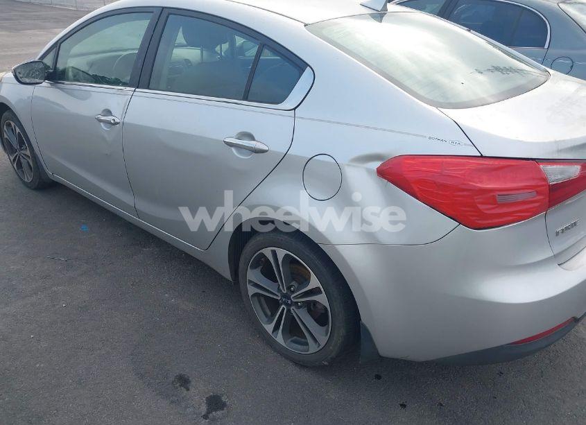 Photo 6 of 2014 Kia Forte EX (VIN KNAFX4A87E5156626)