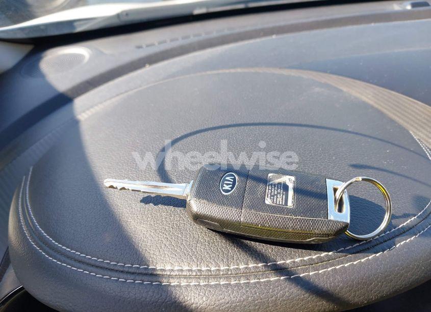 Photo 11 of 2014 Kia Forte EX (VIN KNAFX4A89E5050968)