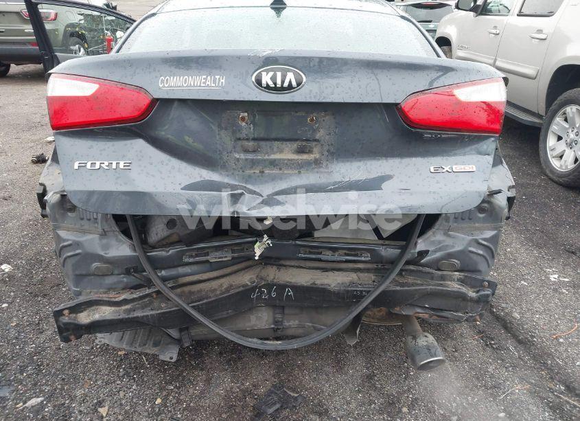 Photo 6 of 2015 Kia Forte EX (VIN KNAFX4A89F5266806)