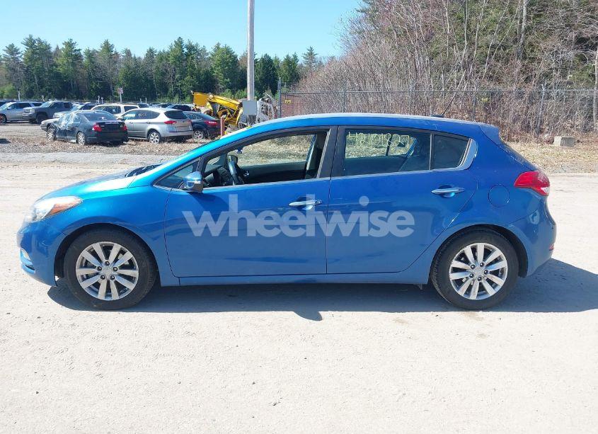 Photo 12 of 2015 Kia Forte EX (VIN KNAFX5A88F5349911)