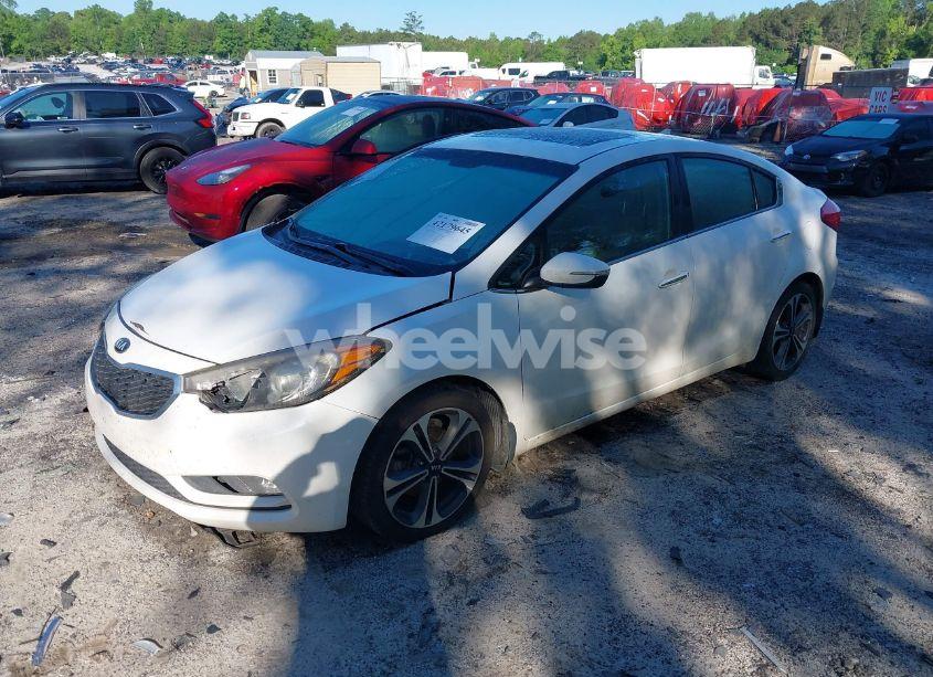 Photo 2 of 2014 Kia Forte EX (VIN KNAFZ4A81E5074451)