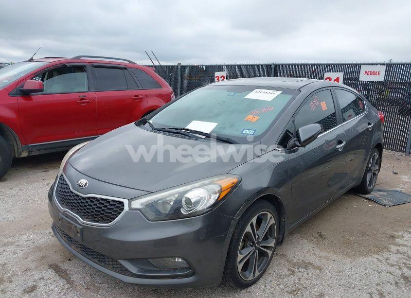 Photo 2 of 2014 Kia Forte EX (VIN KNAFZ4A81E5106962)