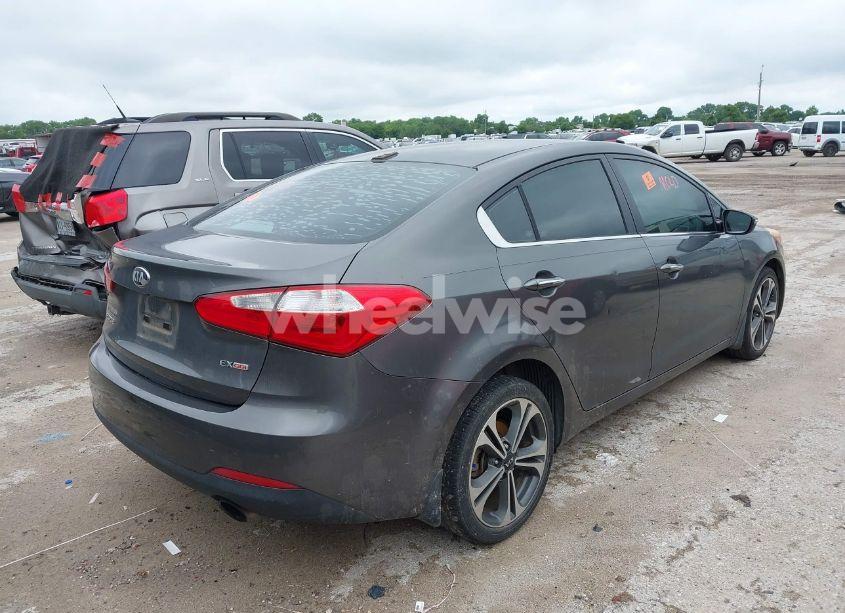 Photo 4 of 2014 Kia Forte EX (VIN KNAFZ4A81E5106962)