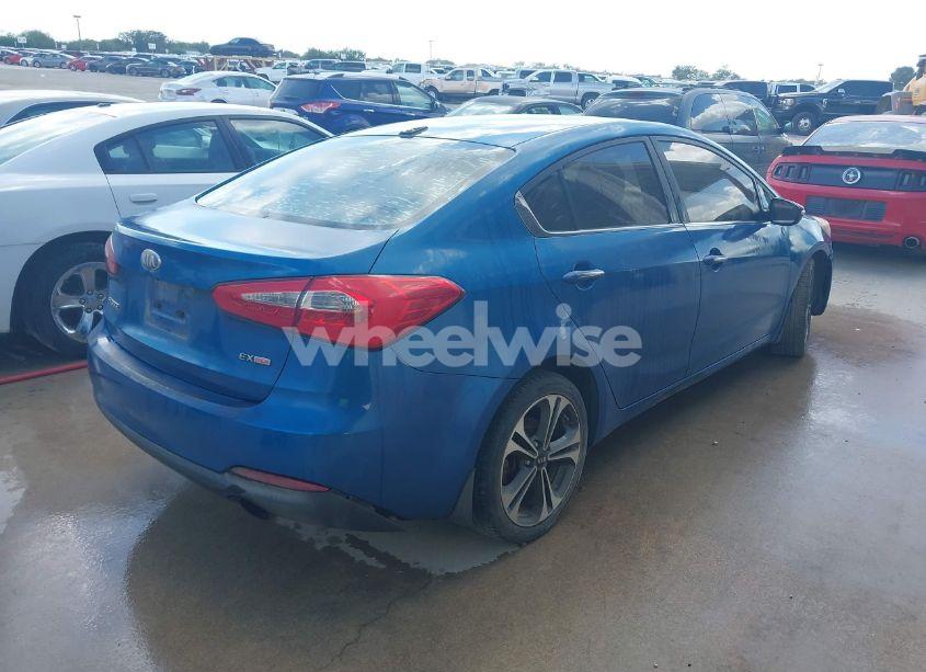 Photo 4 of 2014 Kia Forte EX (VIN KNAFZ4A86E5065342)