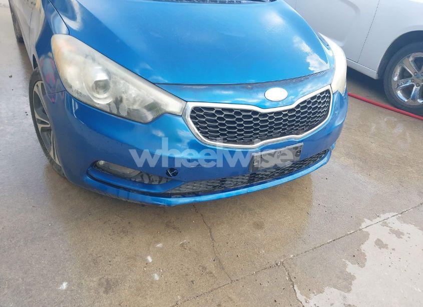 Photo 6 of 2014 Kia Forte EX (VIN KNAFZ4A86E5065342)